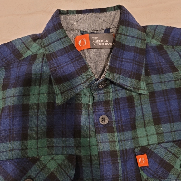 The American Outdoorsman | Navy Blue and Green plaid Men's shirt | Size M | NWOT - Picture 2 of 5